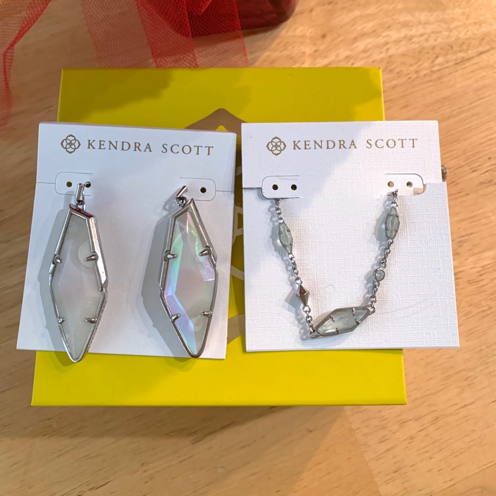 Kendra Scott Bexley silver earrings and choker